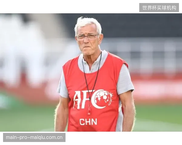 老将哈伊萨菲的丰富经验和稳健防守将为伊朗队后防线注入稳定性。